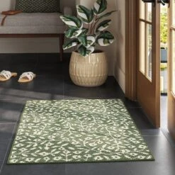 2'x3' Botanical Washable Accent Rug Fern Green - Threshold™