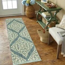 Medallion Diamond Shapes Woven Rug - Threshold 7 Medallion Diamond Shapes Woven Rug - Threshold -Threshold GUEST d6e0ccdb 86d6 4bc2 9e11 0fda54de7909